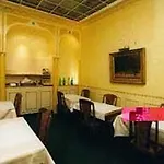 Hotel Louvre 2*