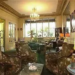 Hotel Louvre
