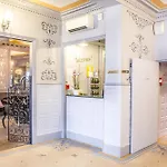 Hotel Louvre Paryż