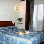 Hotel Louvre